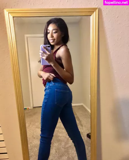 Aprilraeee OnlyFans Thumbnail #s7X4GvsPJP