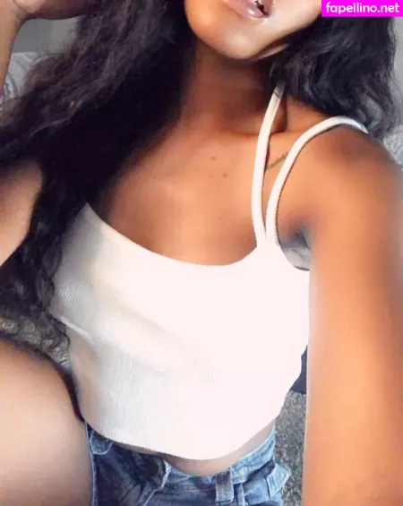 Aprilraeee OnlyFans Thumbnail #thWZkDcWhm