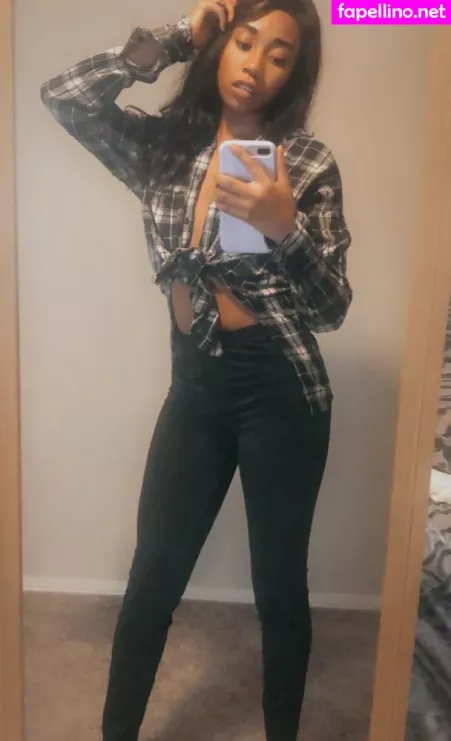 Aprilraeee OnlyFans Thumbnail #wYUxaYon0S