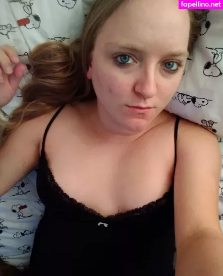 Aprilrose1992 OnlyFans Thumbnail #yQWGTKGQXh