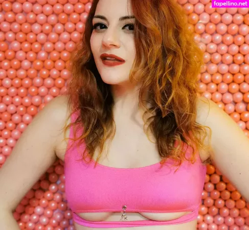 Aprilrosefree OnlyFans Thumbnail #XmDZo1qgnG