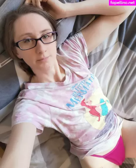 Aprilrosejonesxfree OnlyFans Thumbnail #SIzhtJ5cpE
