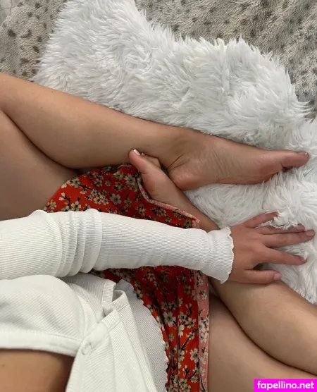 Aprils Secrets OnlyFans Thumbnail #PTCr0qp80l