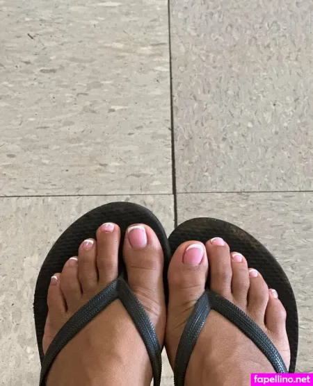 Aprilsong98 OnlyFans Thumbnail #E9dBPDMec9