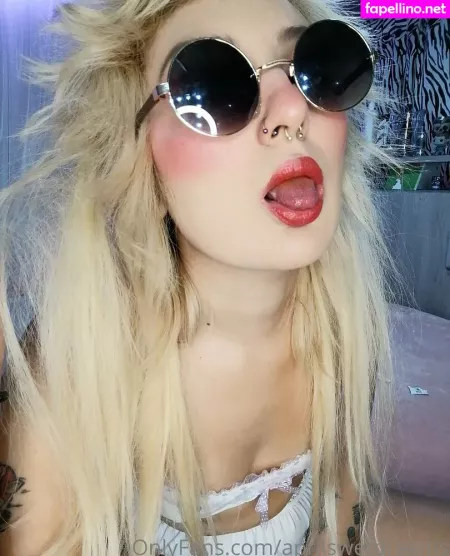 Aprilswetdreams OnlyFans Thumbnail #M543mewKh7