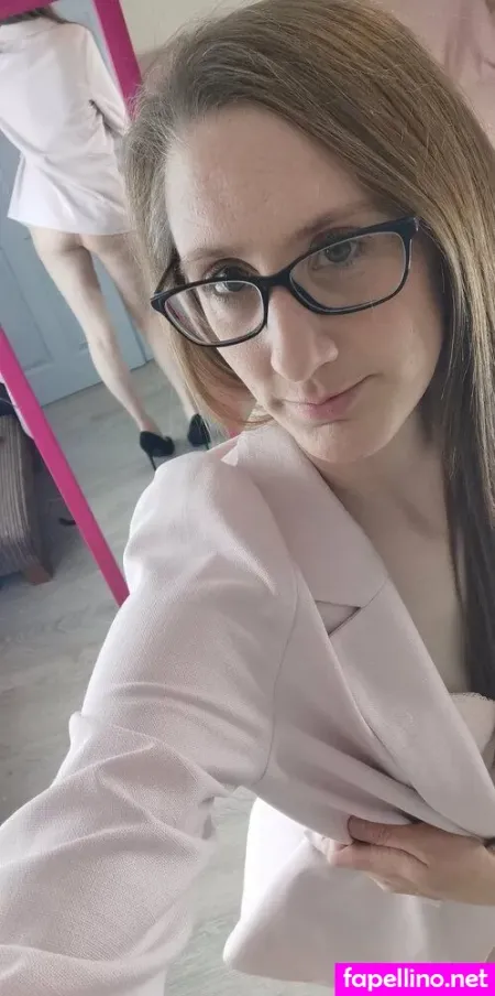 Aprilvaye OnlyFans Thumbnail #cGZcAvxqN8