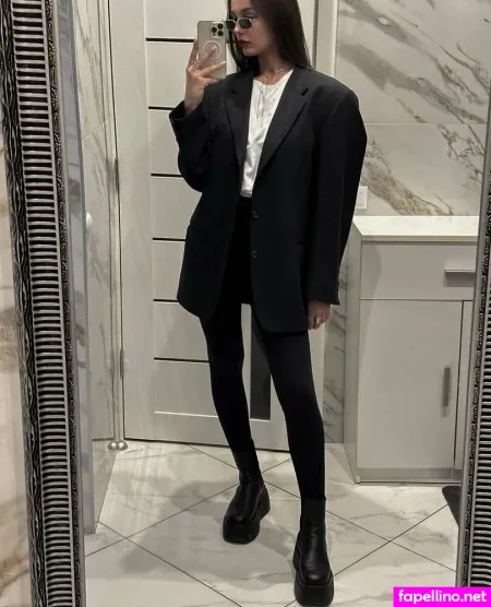 Aprilwong OnlyFans Thumbnail #HjmPn8TR4Z