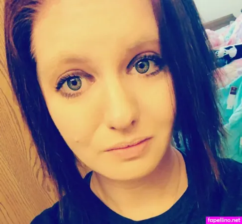 Apryl Ditzman OnlyFans Thumbnail #OT0y3fqYKp