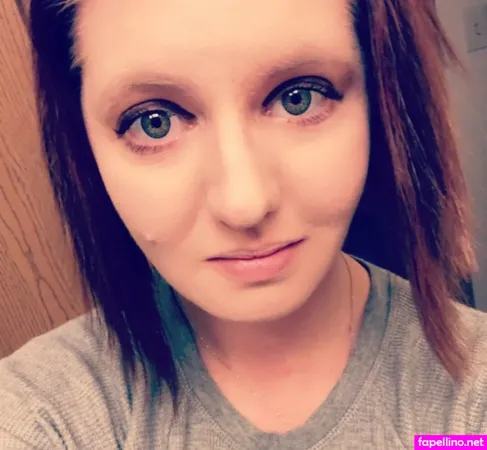 Apryl Ditzman OnlyFans Thumbnail #gNj85R92Ka