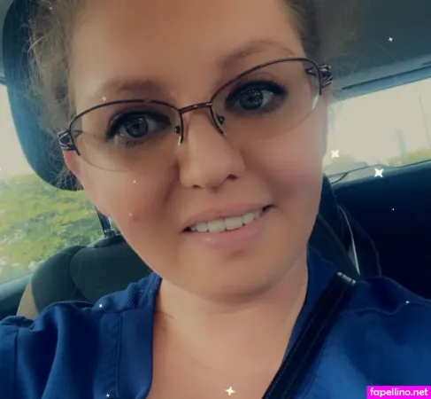 Apryl Ditzman OnlyFans Thumbnail #lMrbd9oEKM