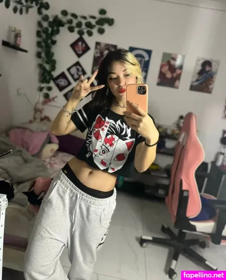 Apuddii OnlyFans Thumbnail #Sowh3hAcoZ