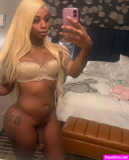 Aquafinaak OnlyFans Thumbnail #Am3M8w3LB1