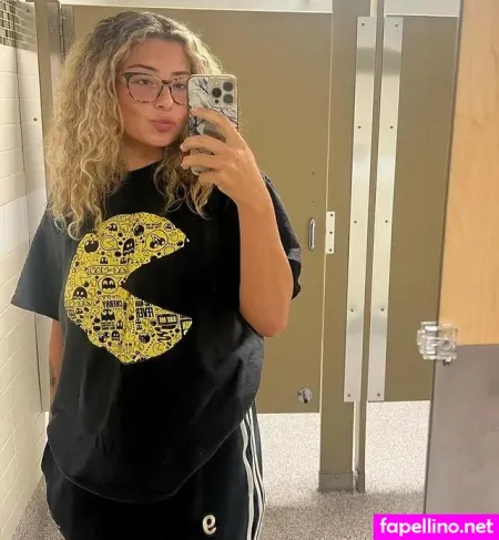 Aquamadds OnlyFans Thumbnail #K6nLVHaa2W