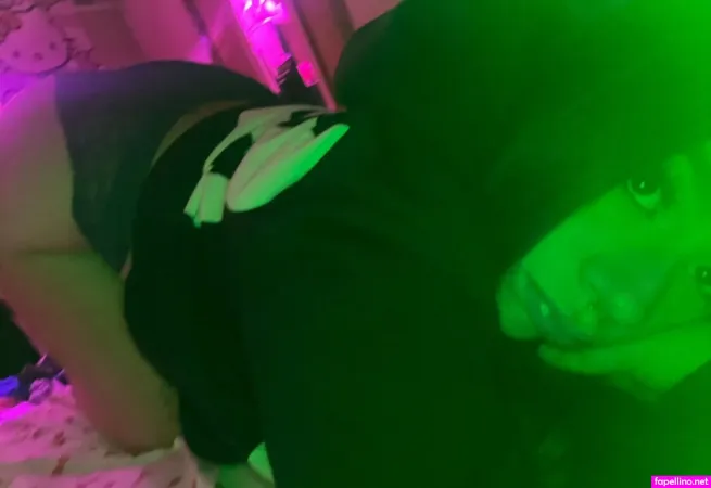 Aquarianvxen Main Profile Photo