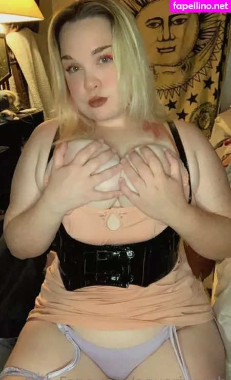 Aquariusash OnlyFans Thumbnail #WOKrrLAUqv