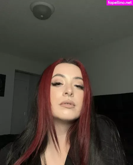 Aquariush0e OnlyFans Thumbnail #wbAWxbly9a