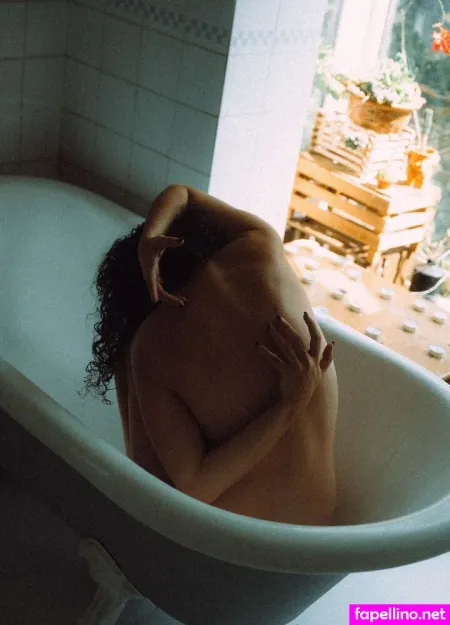 Ara Bookk OnlyFans Thumbnail #X8u7eINjJa