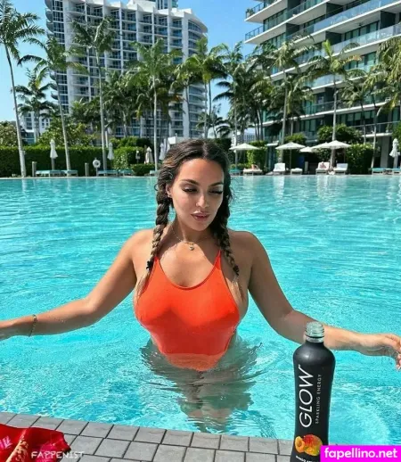 Ara Bozorgian OnlyFans Thumbnail #BSMUseOwv0