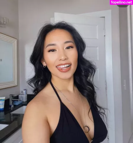 Ara Chun OnlyFans Thumbnail #9LydTYNPyw