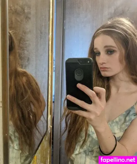 Arabella 1 OnlyFans Thumbnail #Em8zvl0rg8