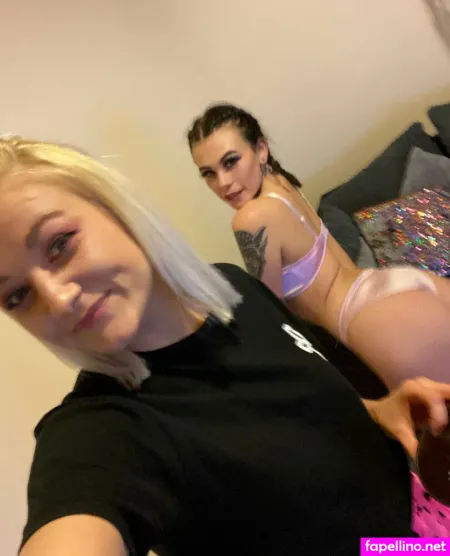 Arabella Sparkle OnlyFans Thumbnail #k4JYzUScm9