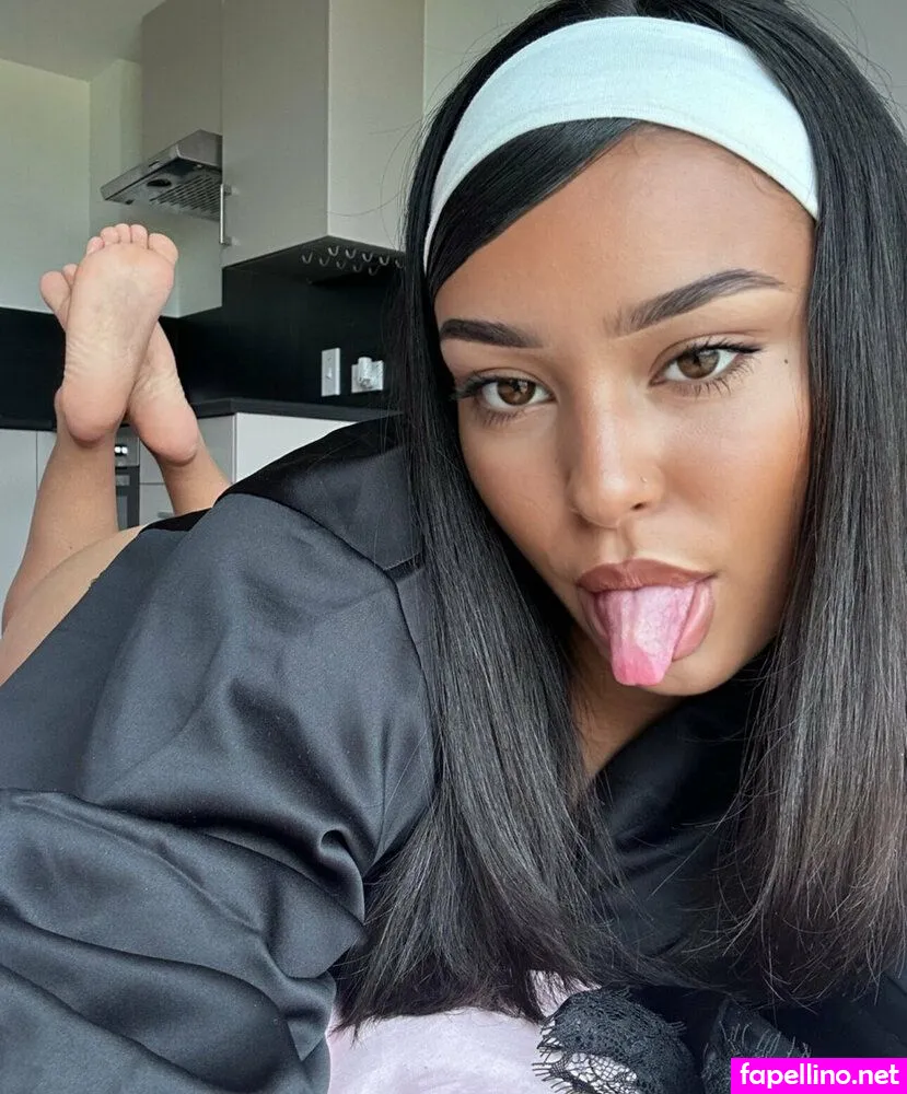 arabellaaaxo Nude Leaked OnlyFans Photo #T0pMQzV4s2
