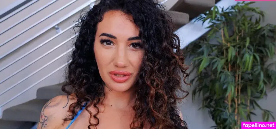 Arabelle OnlyFans Thumbnail #EtXaQY9vy5