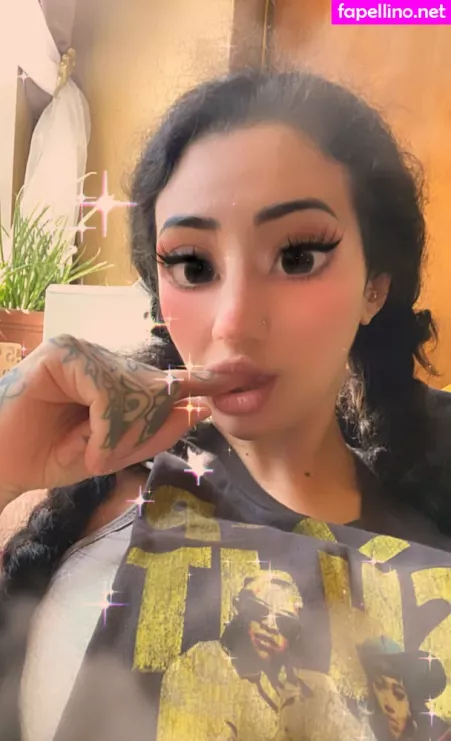 Arabelleraphael OnlyFans Thumbnail #bqo4QsWQGX