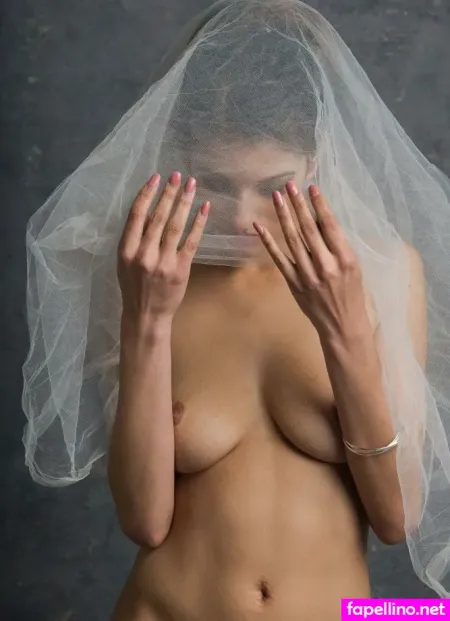 Arabian Queen OnlyFans Thumbnail #OMgSqxjvS5