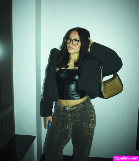 Aracelyanahiii OnlyFans Thumbnail #VIE7lPzFPT