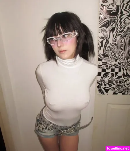 Aradaeyeee OnlyFans Thumbnail #XF4ZtnNYOM