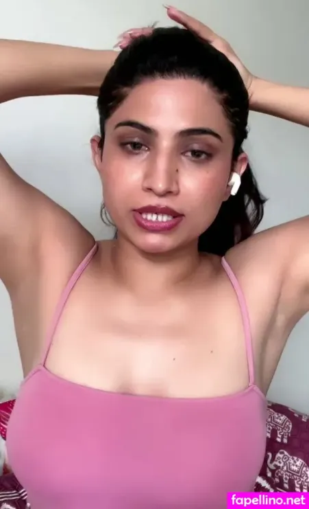 Aradhna Dangi OnlyFans Thumbnail #0gH2P9UwQ9