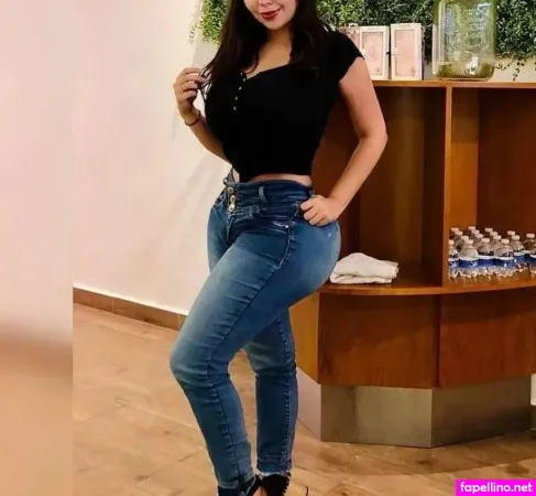 Arantxa Pinera OnlyFans Thumbnail #46RBJbZpqu