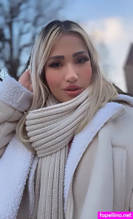 Arantxza OnlyFans Thumbnail #zpoDPWxxYS