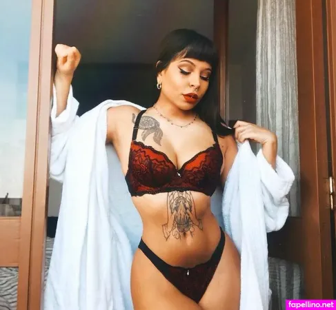 Araquel Jpg OnlyFans Thumbnail #MDxNl6LHub