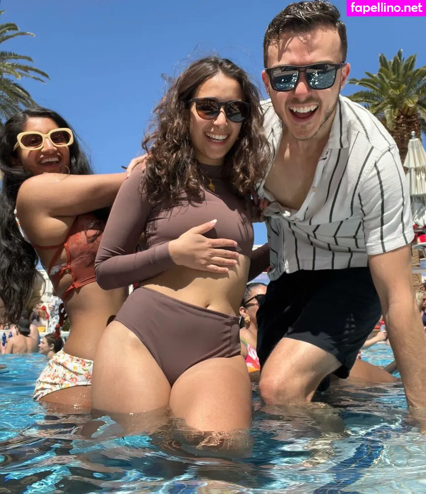 arashalalani, arashalalani_ Nude Leaked OnlyFans Photo #boMPWyEM1w