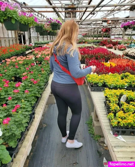 Aredheadqos OnlyFans Thumbnail #27i9aJCkTj