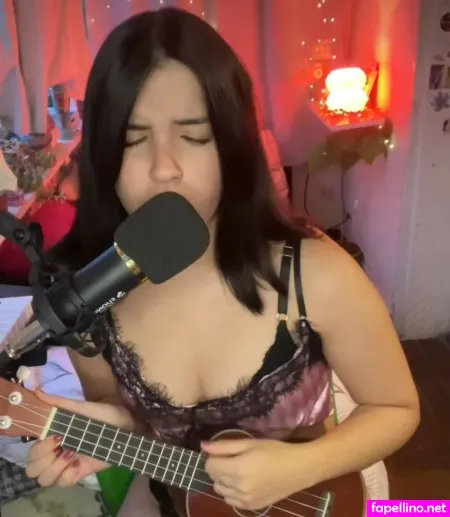 Aretoula Piperaki OnlyFans Thumbnail #FLTcFaUqg6