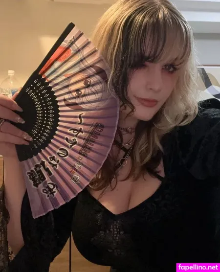 Aretteepls OnlyFans Thumbnail #sYoy8ilQ32