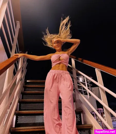 Ari Booooooooooo OnlyFans Thumbnail #A2ZyOZq5Is