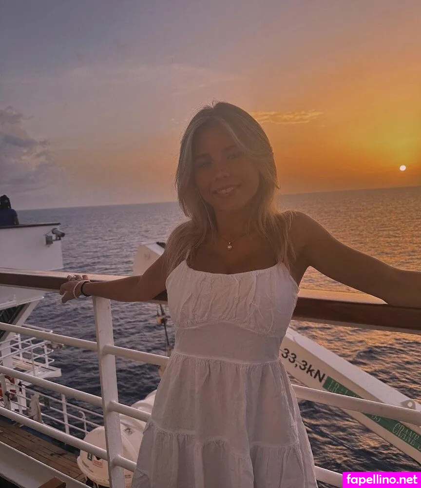 Arianaawhite, ari_lovexo Nude Leaked OnlyFans Photo #cMNcGysjnl