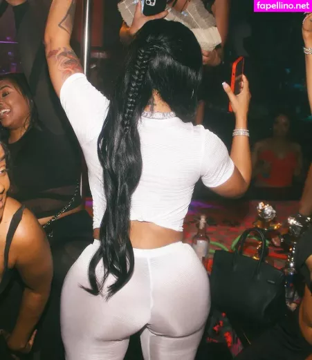 Ari Fletcher OnlyFans Thumbnail #P3t2C4mxd9