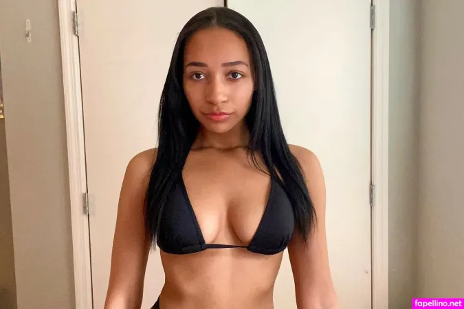 Ari Leigh Brown OnlyFans Thumbnail #sua7t6Ovy2