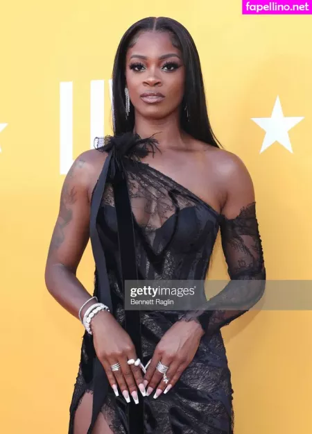 Ari Lennox OnlyFans Thumbnail #pEGLi1EI2h