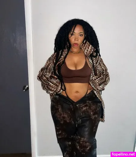 Aria Artizte OnlyFans Thumbnail #JDJiNOnnLx
