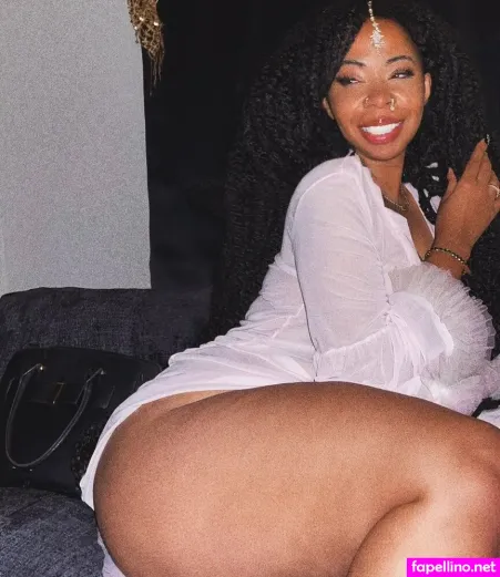 Aria Artizte OnlyFans Thumbnail #M6PNKlkxca