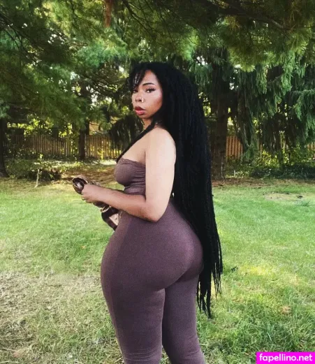 Aria Artizte OnlyFans Thumbnail #d5CPmdxa4z