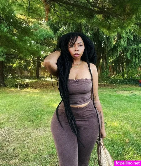 Aria Artizte OnlyFans Thumbnail #qc2X6yKF3c