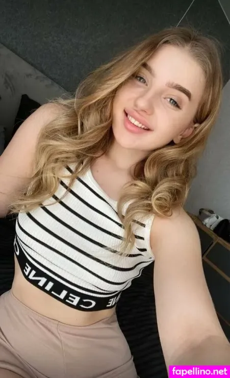 Aria Blonde OnlyFans Thumbnail #lwv6taRsBr
