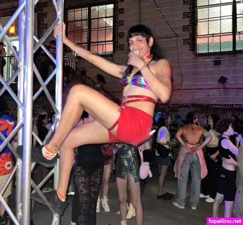 Aria Blooms OnlyFans Thumbnail #EgNEIUOCbq